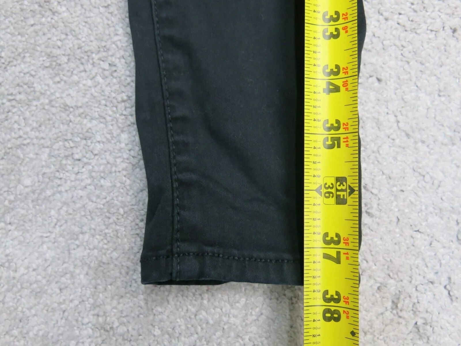 American Eagle Womens Jeans Denim Skinny Leg Zipper Pockets & Hem Black Size 0
