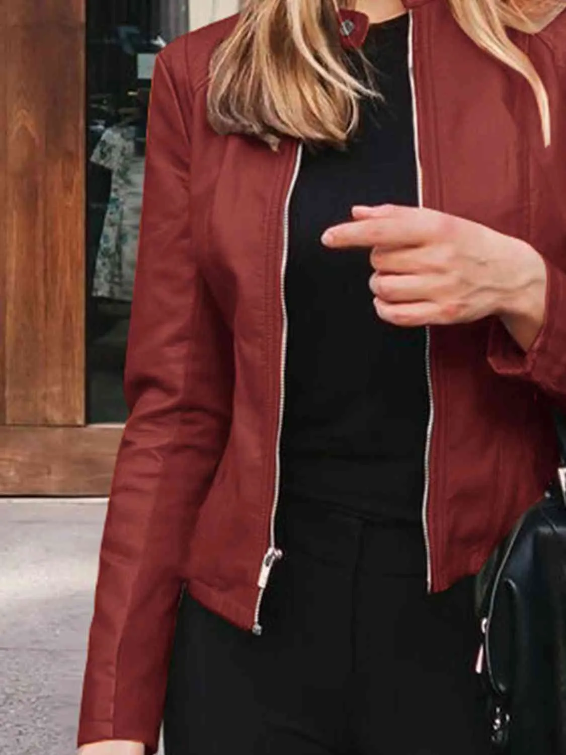 *APP EXCLUSIVE* Mock Neck Zip Up Jacket