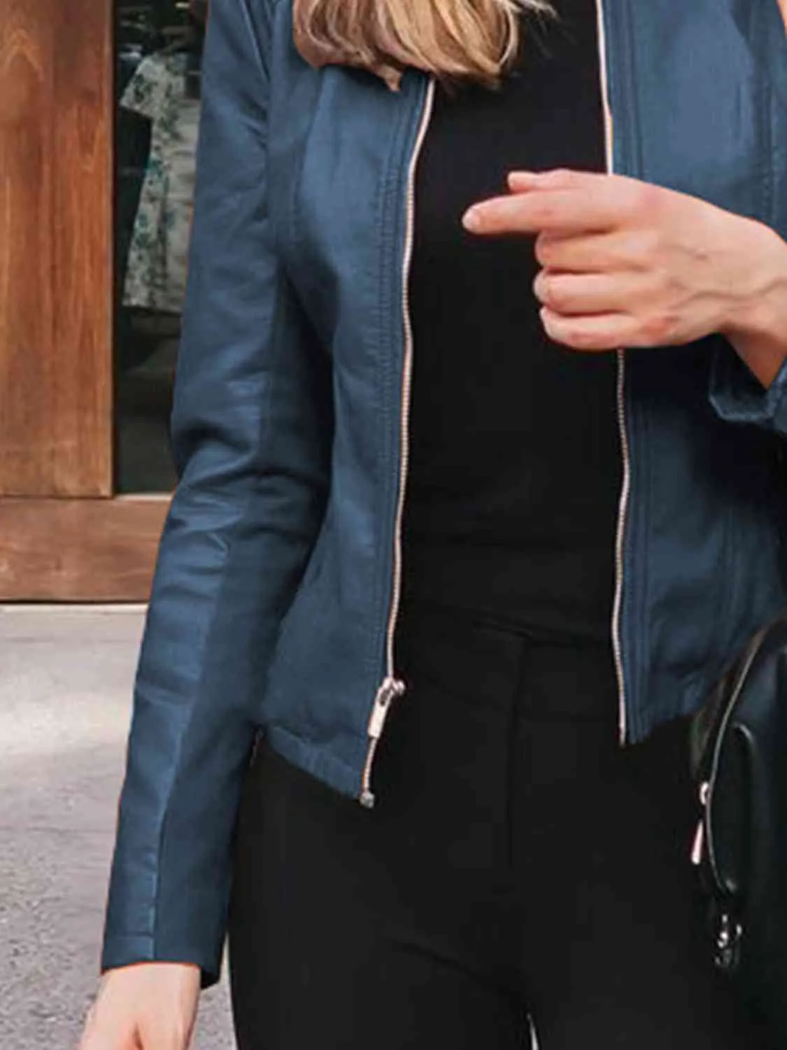 *APP EXCLUSIVE* Mock Neck Zip Up Jacket