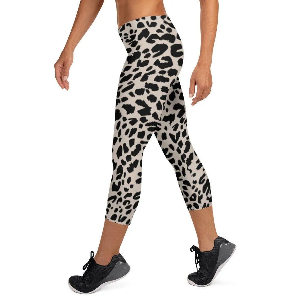 Black Animal Print Women's Capri Leggings