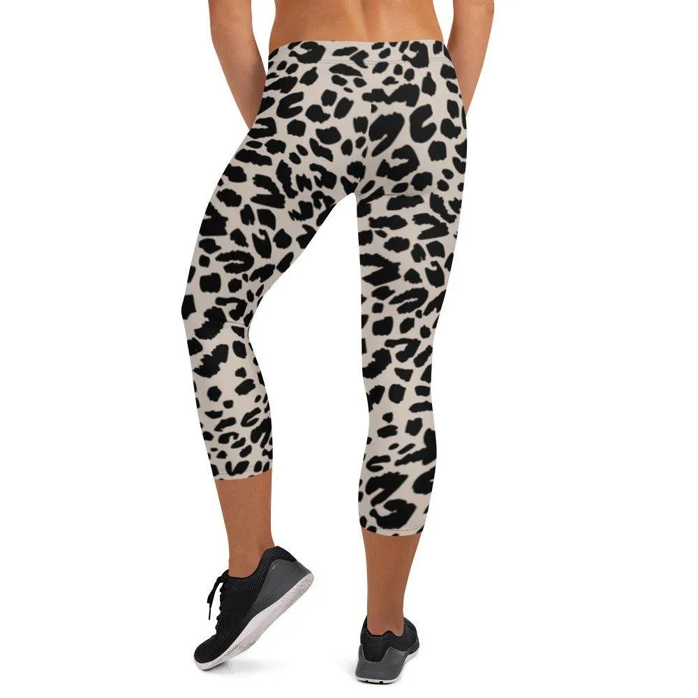 Black Animal Print Women's Capri Leggings