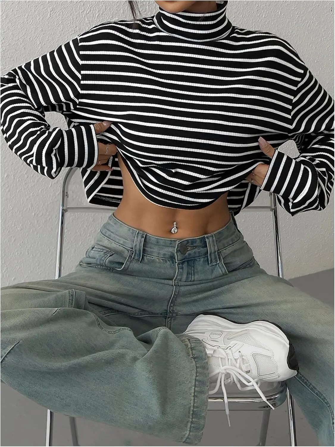 Floerns Women's Mock Turtleneck Long Sleeve Knit Loose Striped Crop T Shirts