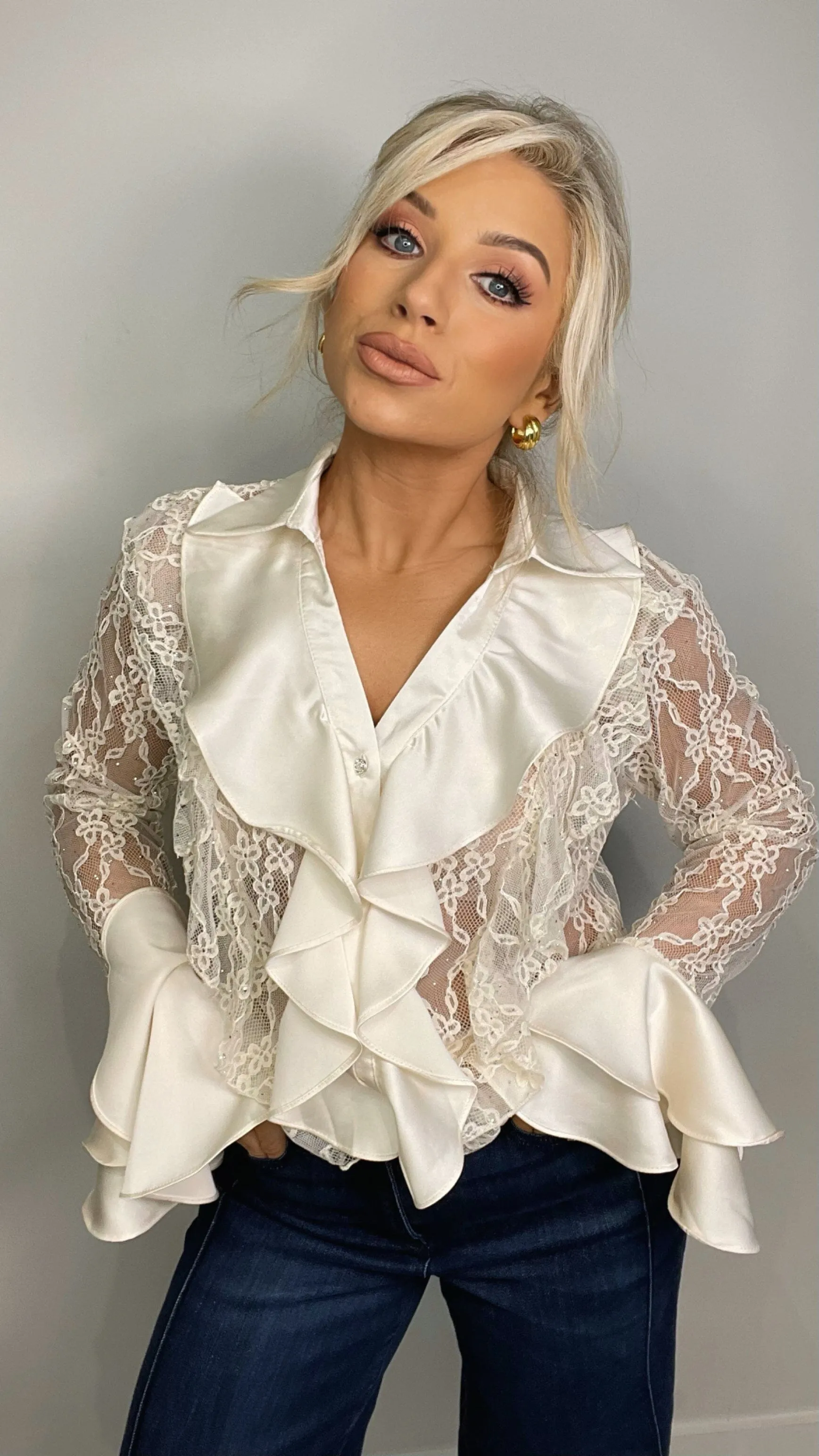 HOLLY LACE BLOUSE - CREAM