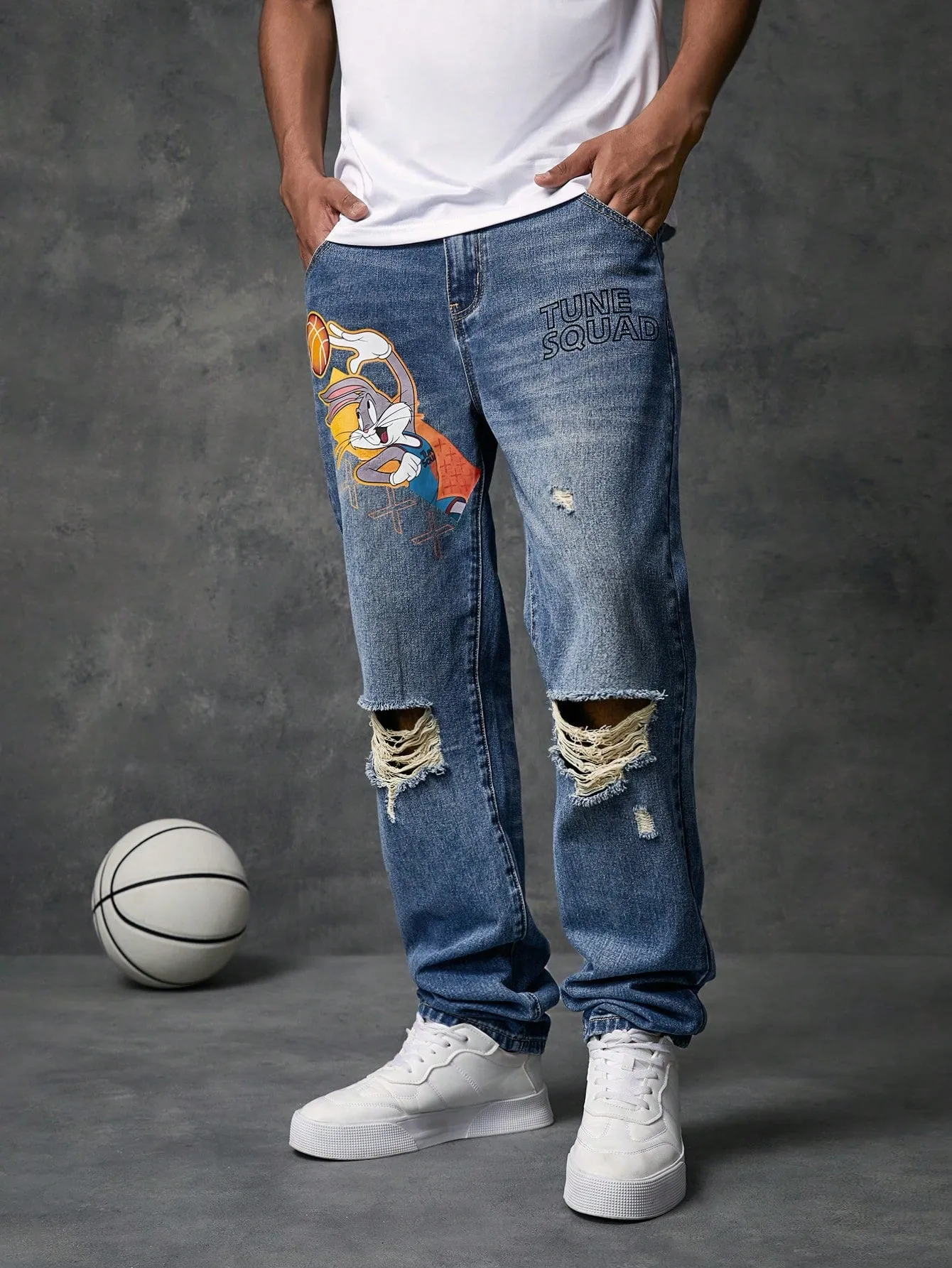 Men Cartoon Graphic Ripped Straight Leg Jeans