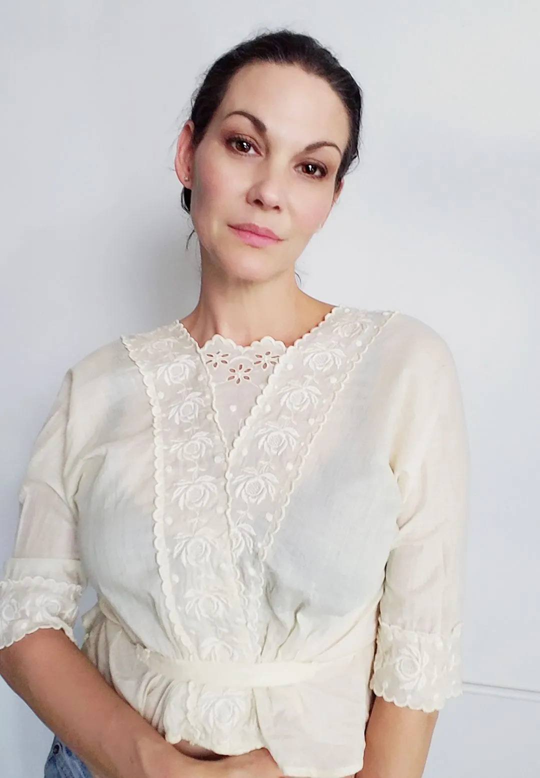 Vintage 1910s Edwardian Ivory Cotton Blouse With Embroidered Lace