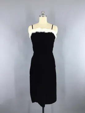 Vintage 1950s Dress / Black Velvet LBD